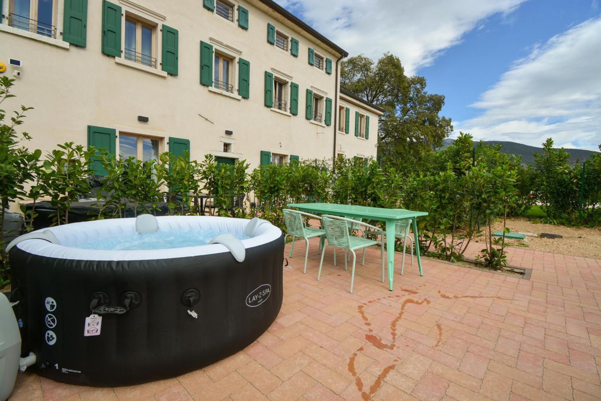 Residence Corte Bellebarbe Rivoli Veronese Buitenkant foto